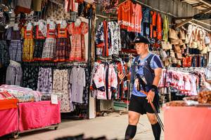 BIB: 
                            <button type="button" onclick="openModal(25389383)" class="btn btn-primary btn-sm float-right btn-popup" data-toggle="modal" data-target=".modal-high-quality">
                        <i class="fas fa-shopping-cart"></i> Add to Cart
                    </button>
                                            <button type="button" onclick="isThisMe(25389383, true)" class="btn btn-success btn-sm float-right btn-popup btn-isme hidden" data-toggle="tooltip" data-placement="bottom" title="นี่คือรูปของคุณใช่ไหม คลิกที่นี่เพื่อเอาเข้าอัลบั้ม">
                        <i class="fas fa-plus"></i> Add to album
                    </button>
                    <button type="button" onclick="isThisMe(25389383, false)" class="btn btn-warning btn-sm float-right btn-popup btn-isnotme hidden">
                        <i class="fas fa-ban"></i> Remove from album
                    </button>